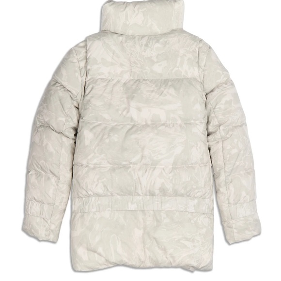 NWT Lululemon down jacket - Picture 2 of 6